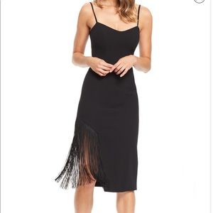 COPY - DRESS THE POPULATION
Rory Midi Dress